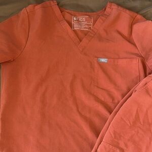 Figs scrubs. Peach color